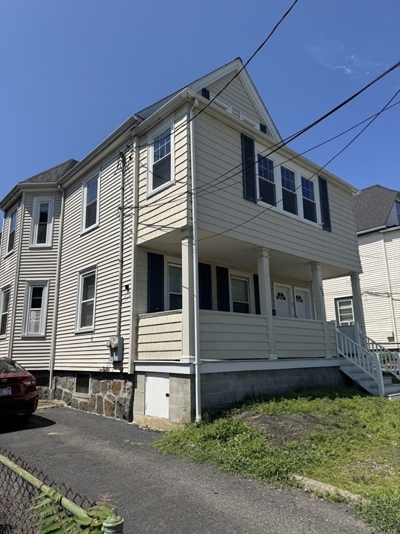 Building Photo - 329 Freeport St
