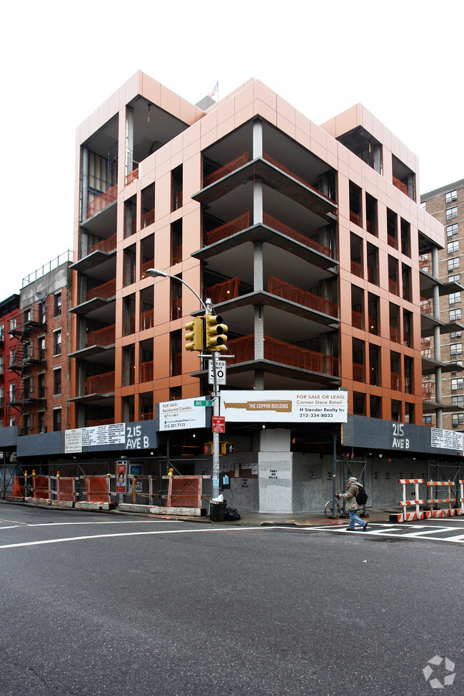 Building Photo - 215 Avenue B