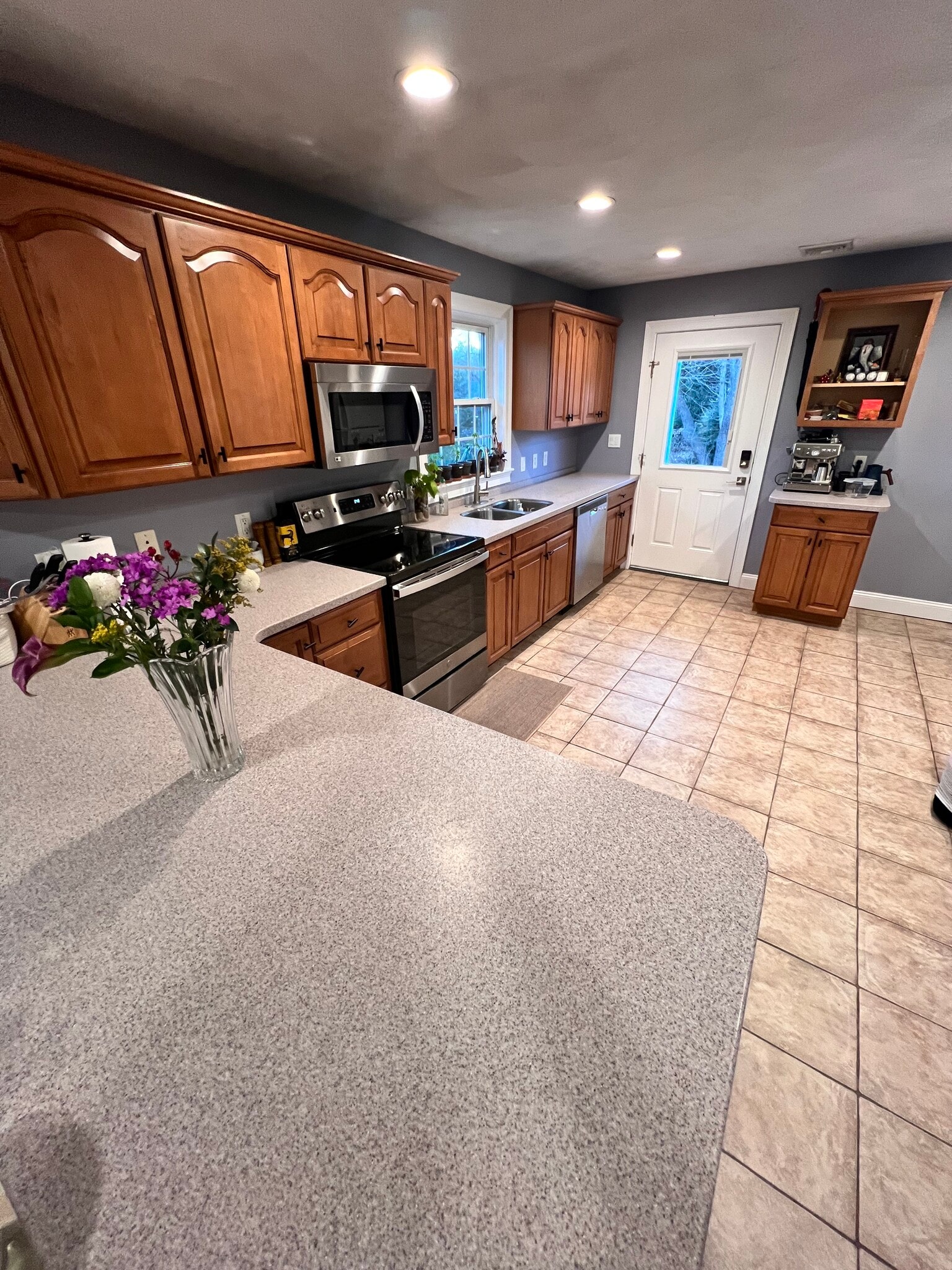 Building Photo - 25A Elmbrook Rd