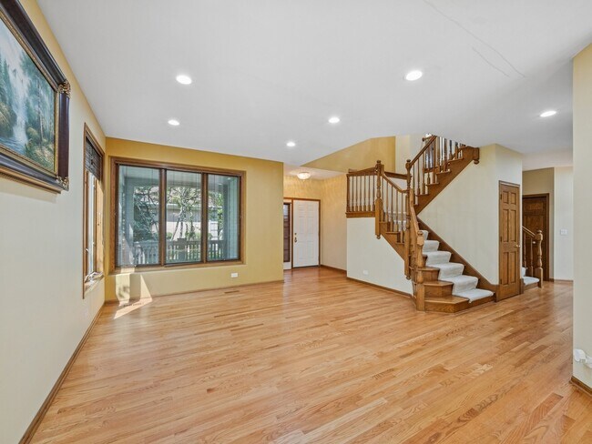 Building Photo - 1134 S Hiddenbrook Trail