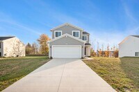 Building Photo - 2214 Macatawa Ln