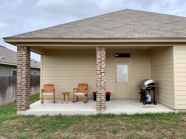 Building Photo - 6178 Wheaton Loop