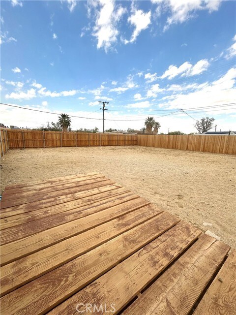 Building Photo - 6623 La Luna Ave