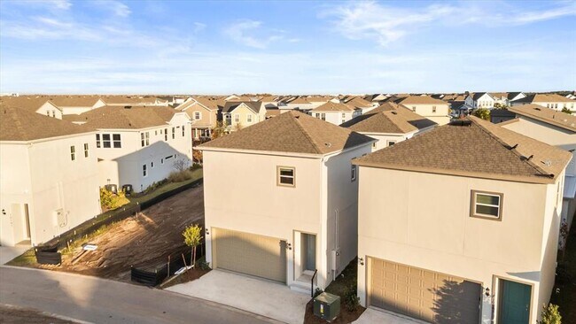 Building Photo - 10270 Pearson Ave