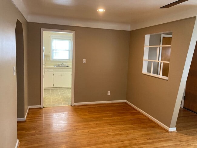 Building Photo - A Great 3 Bedroom Ranch with Nice Basement, Garage and Backyard Sec. 8 OK