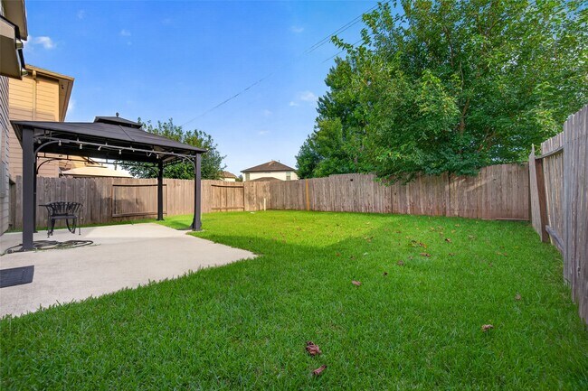 Building Photo - 9106 Fuqua Breeze Dr