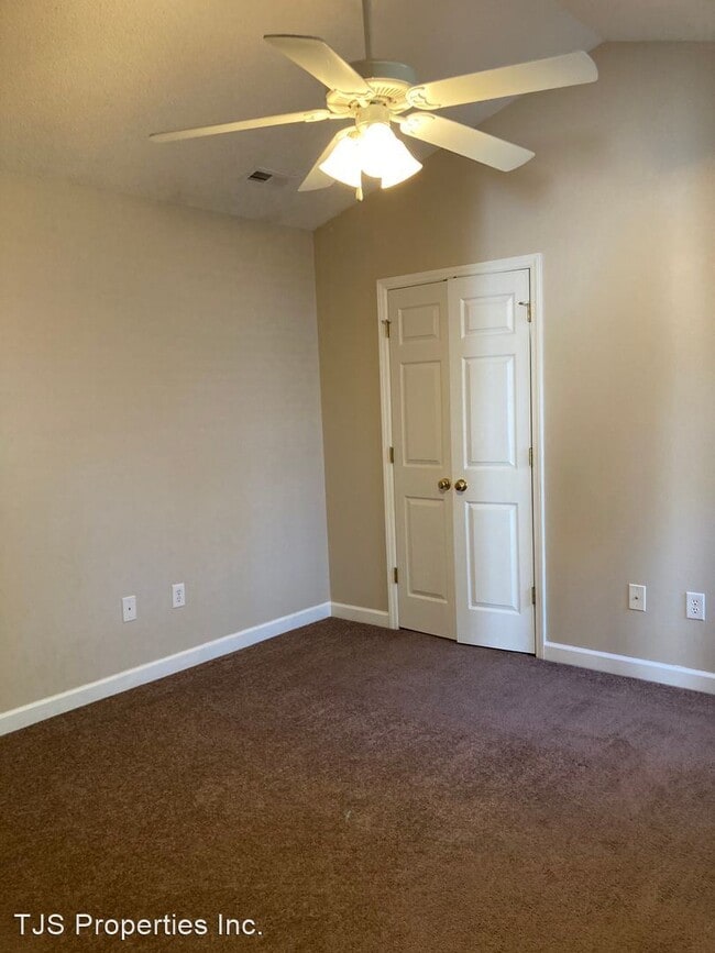 Building Photo - 2 br, 2 bath House - 3808 Elizabeth Avenue