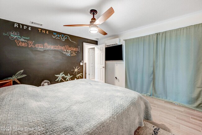 Building Photo - 8703 Jasmine Ct