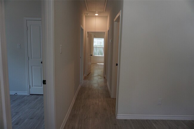 Building Photo - 9761 Black Gum