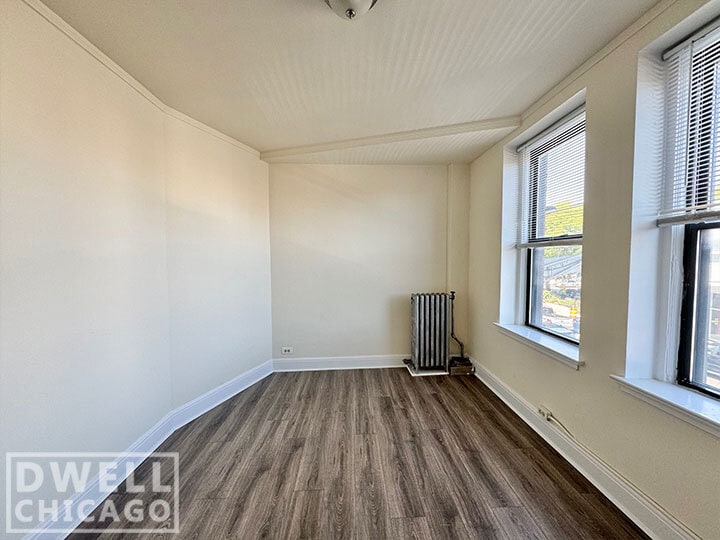 Building Photo - 2770 N Milwaukee Ave