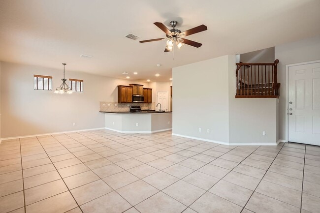 Building Photo - Beautiful home in gated community!!