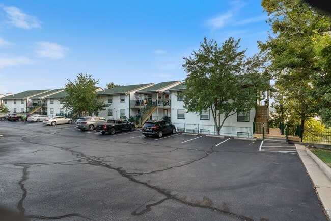 Building Photo - 1407 Harbour Towne Dr