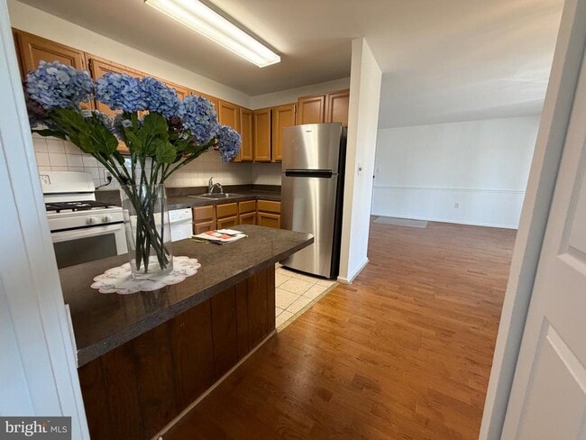 Building Photo - 7352 Lee Hwy