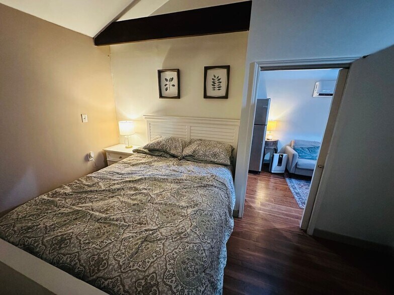 Building Photo - 8507 Wynlea St