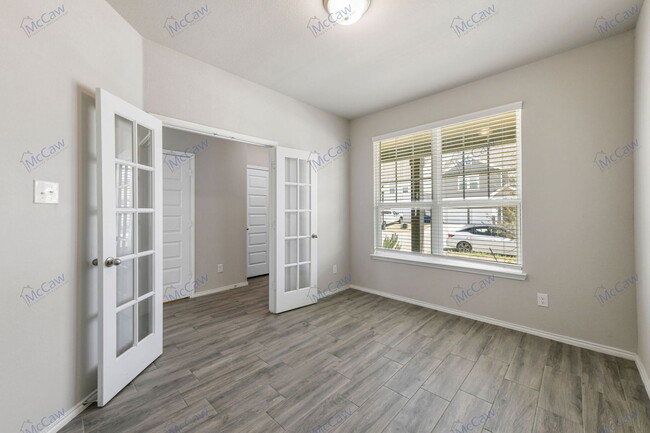Building Photo - 5933 Hopkins Dr