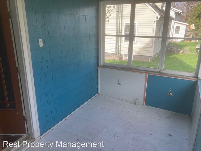 Building Photo - 3 br, 1 bath House - 87 Bigelow Avenue