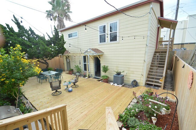 Primary Photo - 1725 Avenue O