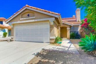 Building Photo - Charming Two Story 3 BR Home Available Mid June!