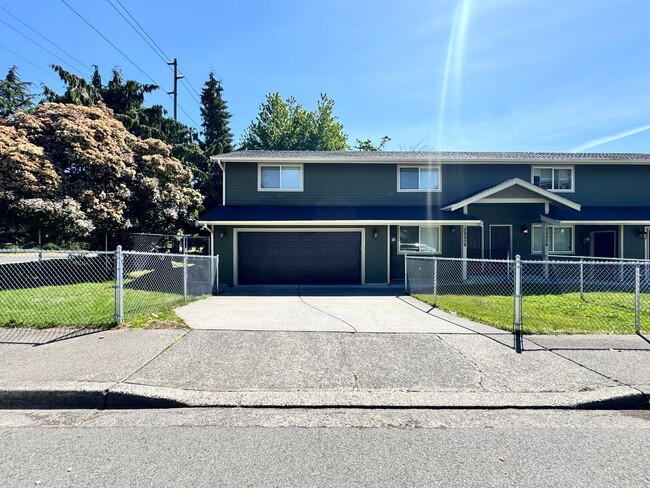 Primary Photo - 28804-28806 28TH PL S