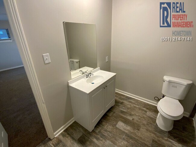 Building Photo - 4820 W 29th-