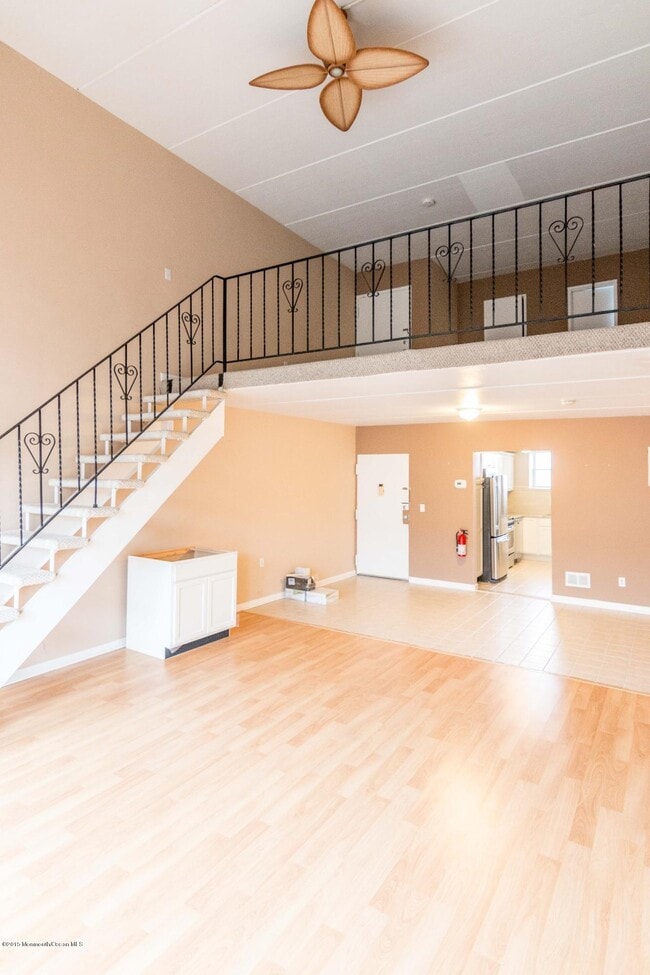 Building Photo - 448 Ocean Ave N