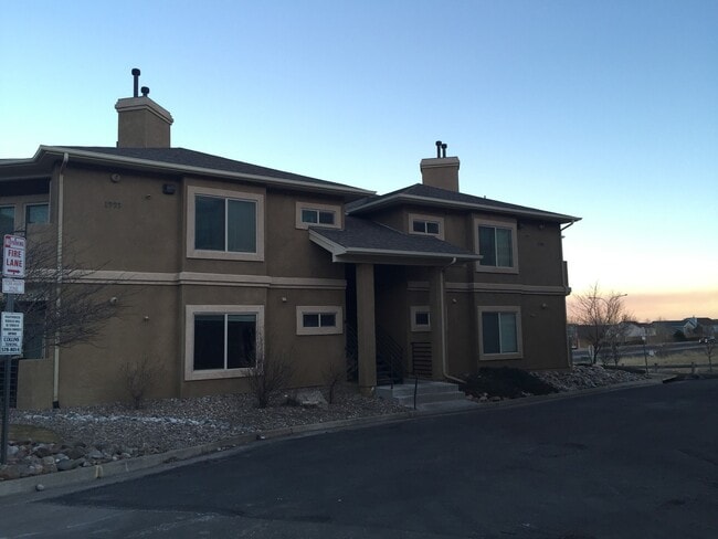 Building Photo - Beautiful Condo in Desirable Saddleback Ridge