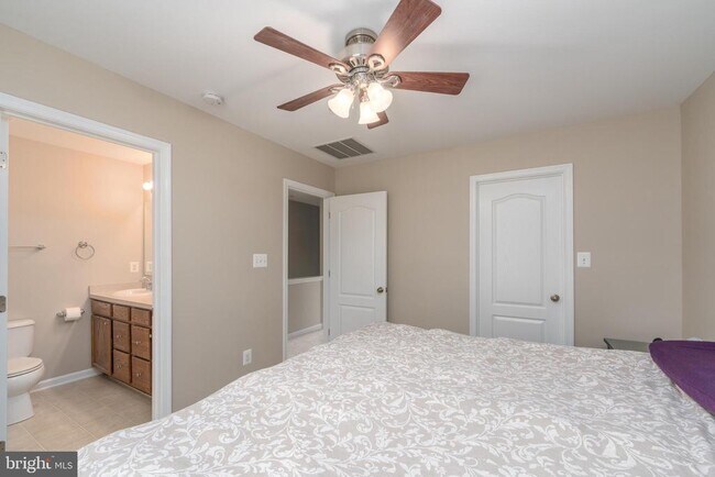 Building Photo - 7716 Timbercross Ln
