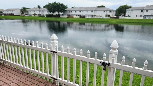 Building Photo - 14273 SW 121st Pl