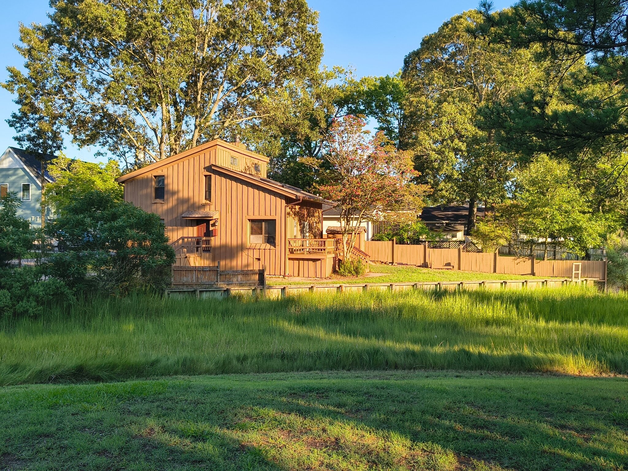 Building Photo - 412 Indian Ave