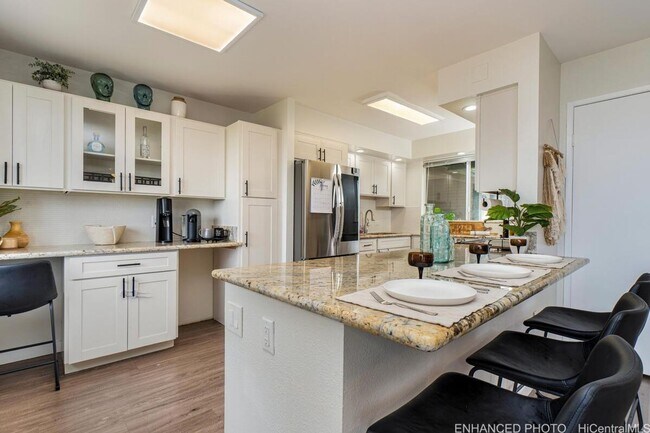 Building Photo - Upgraded & Remodeled 2/2/2 in Ku'ulako - Mililani Mauka