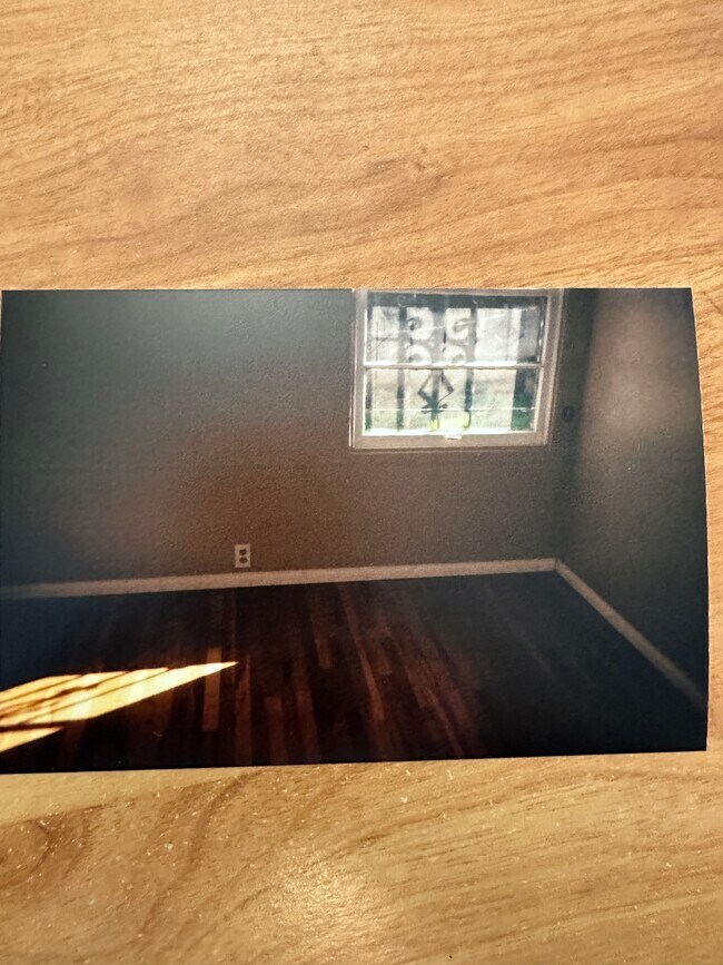 Building Photo - 2751 Broadway