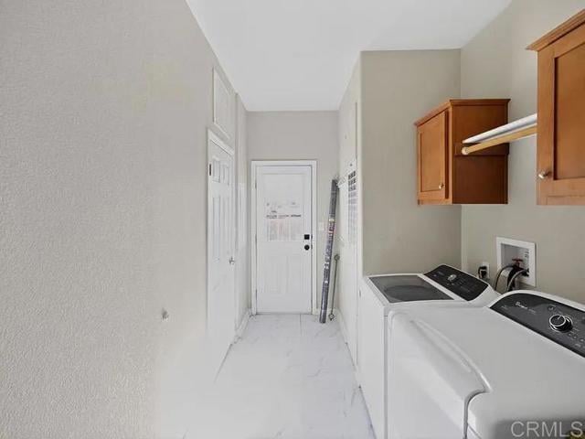 Building Photo - 37455 Brandon Rd