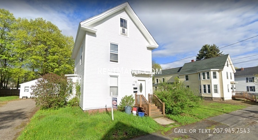 Building Photo - 144 Forest Ave