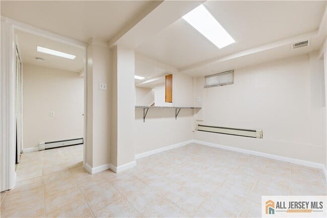 Building Photo - 1 Stanton St