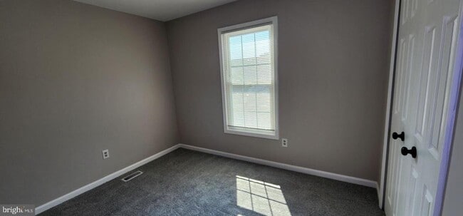 Building Photo - 3145 Elmmede Rd