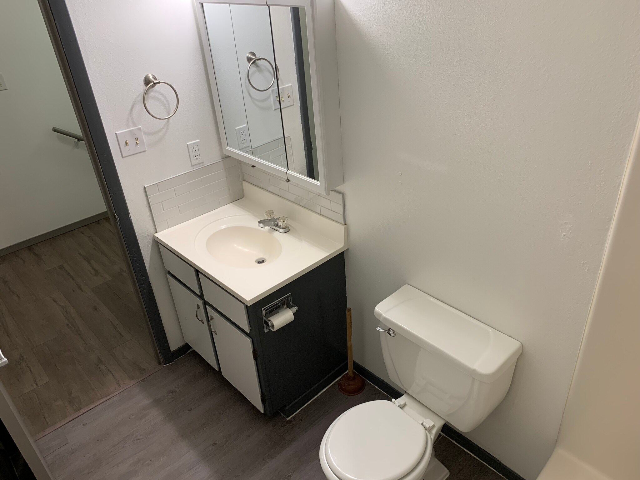 Building Photo - 3611 Butternut Dr