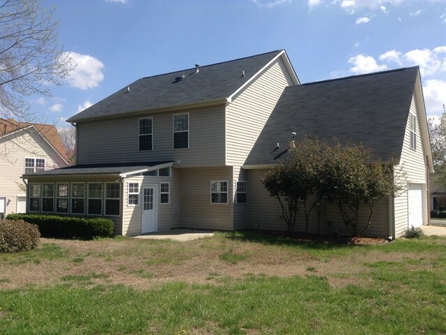 Building Photo - 6541 Derby Ln NW