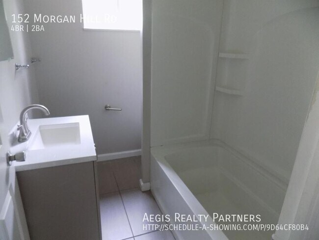 Building Photo - 152 Morgan Hill Rd