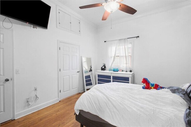 Building Photo - Cozy 4 Bed, 3 Bath Home Near Downtown Opelika!