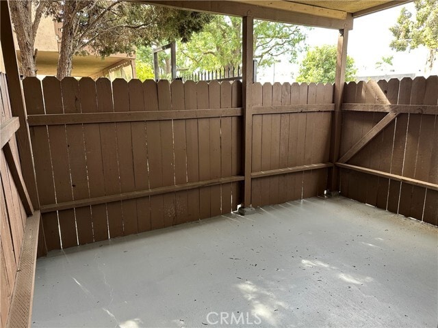 Building Photo - 440 W Orangewood Ave