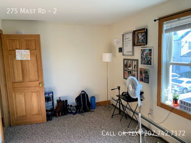 Building Photo - 275 Mast Rd