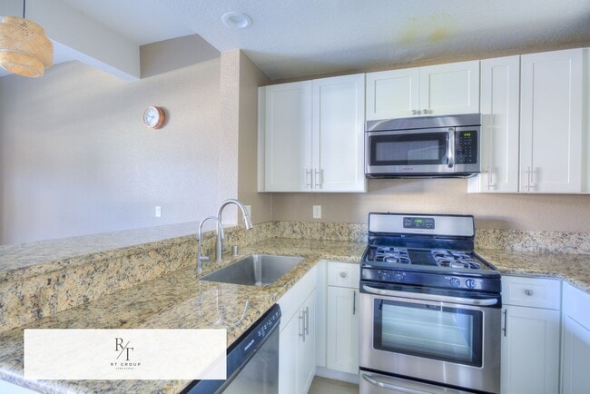 Building Photo - Phillips Ranch-Fully Updated 2-Bed, 2.5-Bath Home – Pomona Unified School District