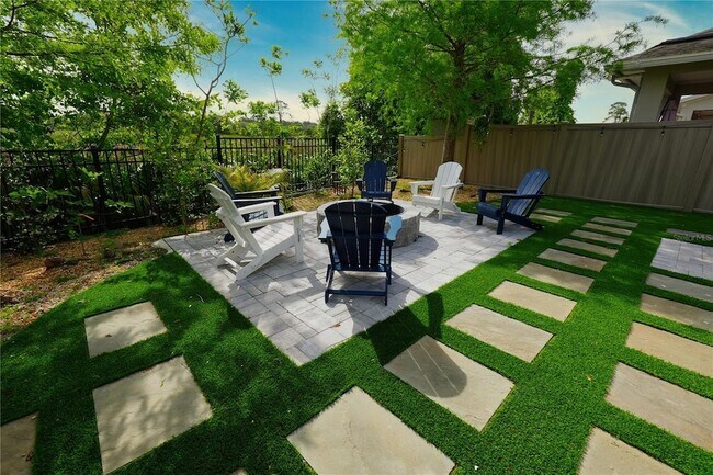 Building Photo - 594 Windy Pne Wy