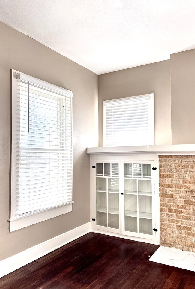 Building Photo - 2808 Morrow Ave