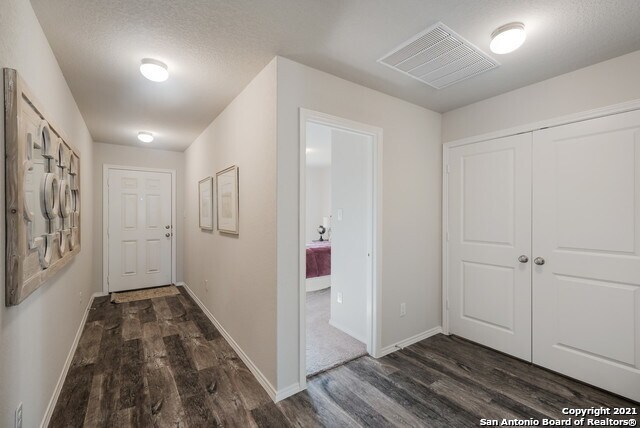 Building Photo - 10634 Borlaug St