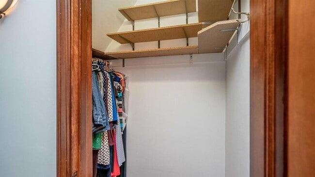 Building Photo - 1205 Miller Ave