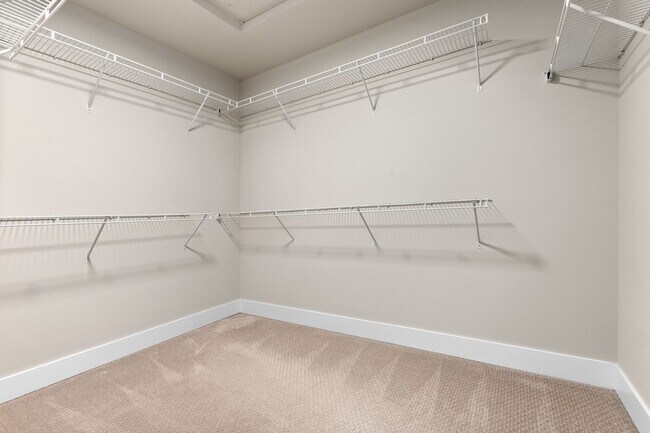 Building Photo - 3Bd/2.5Ba Lynnwood Home