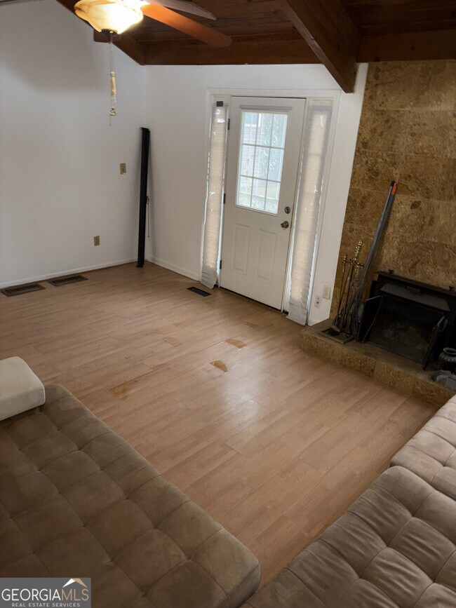 Building Photo - 2577 Terrace Trail