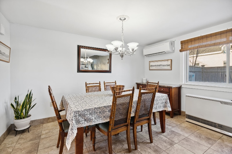 Building Photo - 103 Gray St