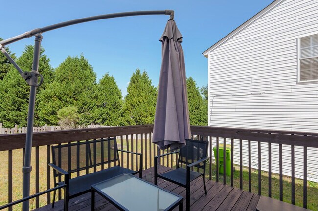 Building Photo - 425B6 Summit Terrace Ct